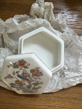 Wedgewood Original New Boxed Kutani Crane Pattern Bone China Trinket Box