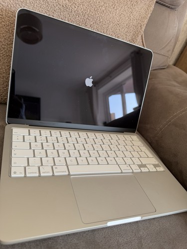 Apple macbook neo 13in - macbook,