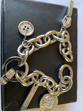 Armani very Chunky Bracelet. 22cm. Men or women. Mint condition 