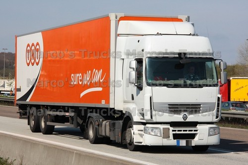 Truck photo renault - photo, premium