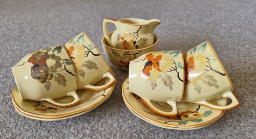 Royal tudor ware - royal, primrosa