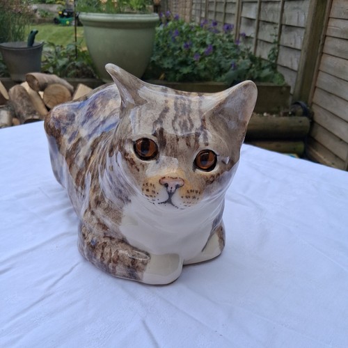 Signed winstanley pottery - signed,