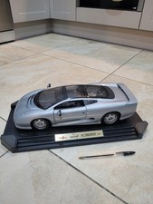 Maisto 1:12 Jaguar XJ220 rare collectible large model