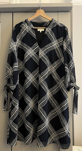 Phase eight ladies cora - eight, check