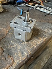 Polar Guillotine 76/78 Hydraulic Pump