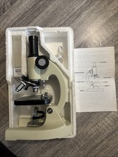 monocular compound microscope