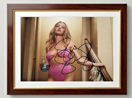 Sydney sweeney hand signed - sydney,