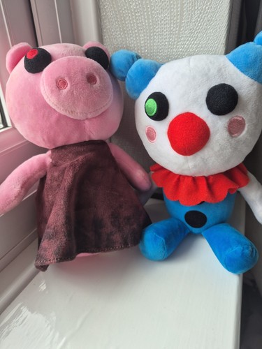 Roblox piggy and clowny plush - and,