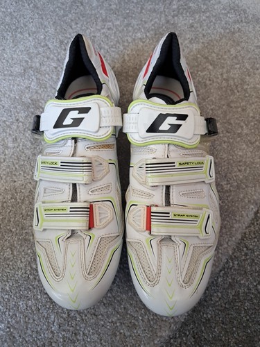 Gaerne carbon fiber - carbon,