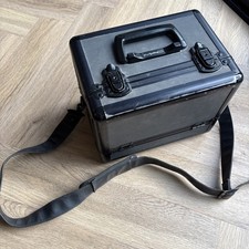 MAC Cosmetic Professional