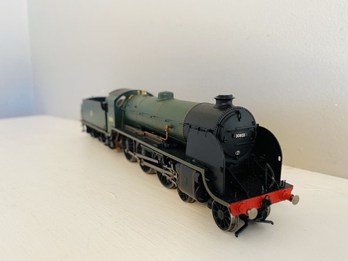 Hornby r2582 gauge king - hornby,