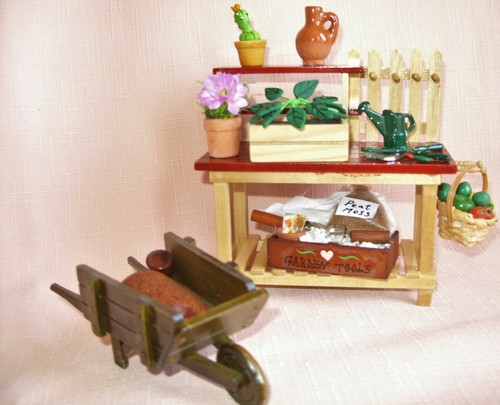 Potting bench accessories - potting, &