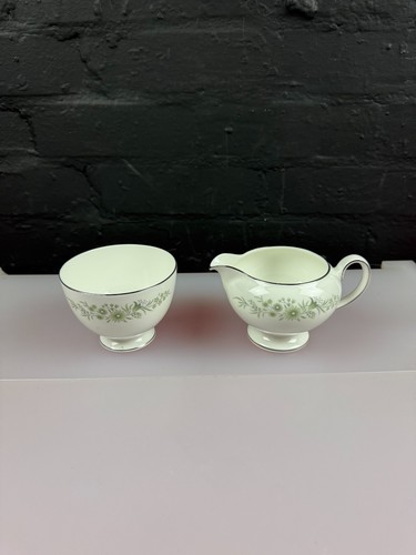 Wedgwood westbury milk cream - /,