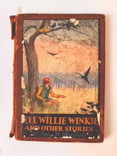 Wee willie winkie book vintage - willie,