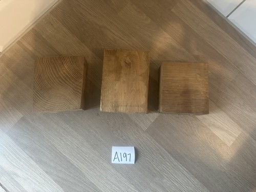 Pack oak carving - (carving, block
