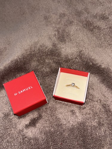 Engagement ring 9ct - engagement,