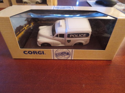 Corgi 96744 morris minor - morris,