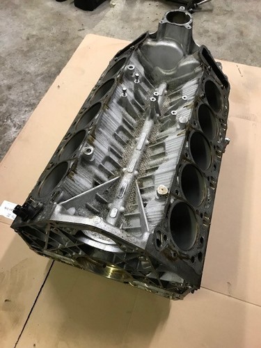 Bmw e60 e61 - e60, m6
