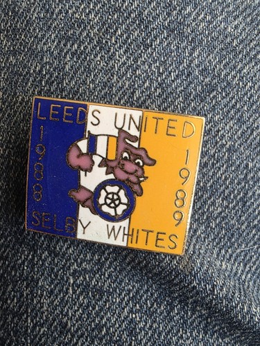 Leeds united enamel - united, fc