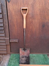 Vintage Bulldog Garden Spade Y