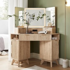 Fluted Makeup Vanity Desk with