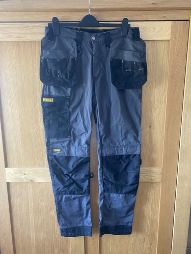 Dewalt work trousers w32 l31 - dewalt,