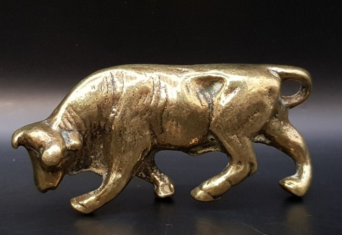 Small vintage solid brass - vintage,
