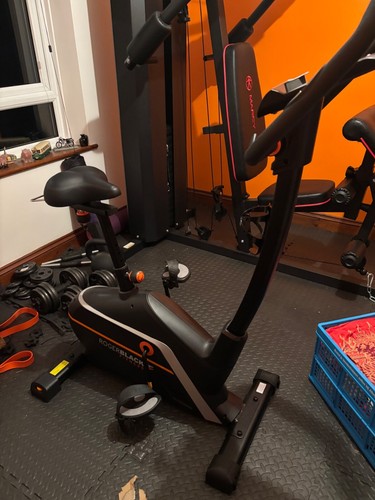 Roger black exercise bike