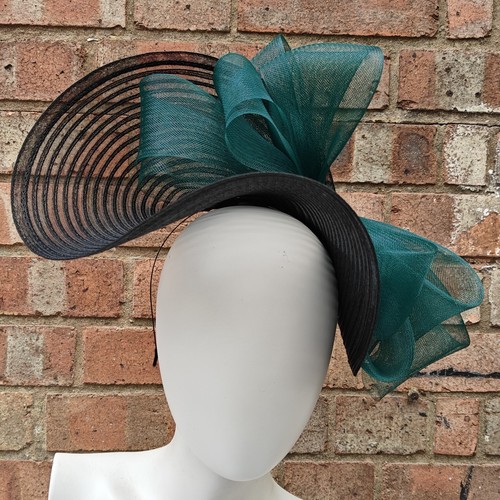 Black dark green - dark,
