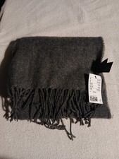 H&M men's scarf grey new with