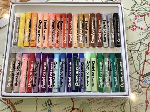 Pentel oil pastels assorted - pastels,
