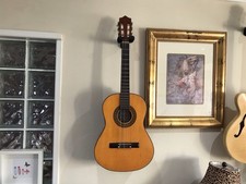 HERALD FULL SIZE CLASSICAL 37 INCH GUITAR EH 34 NICE CLEAN CONDITION