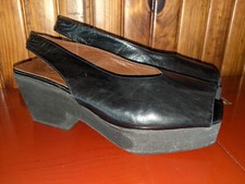 LUC BERJEN PARIS PLATFORM SANDALS LEATHER UPPER SIZE 35.5 VERY SOFT  COMFY NEW