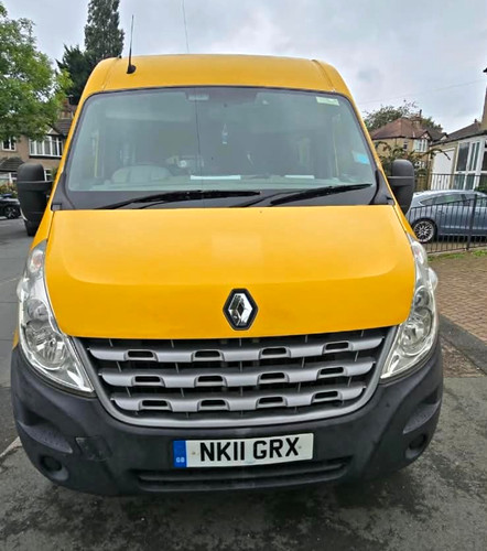 Renault master yellow 12seater - renault,