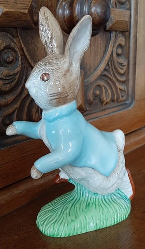 Beswick peter rabbit inches - rabbit, 7