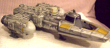 STAR WARS VINTAGE FIGHTER (Y-WING FIGHTER) HASBRO/1999/LUCAS FILMS/INCOMPLETE