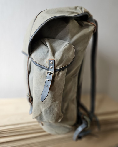 Relum sports goods - goods, green