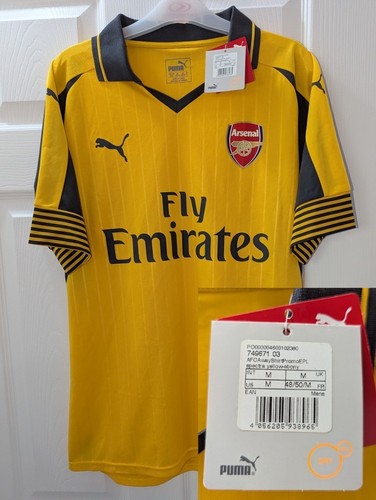 Bnwt player issue arsenal - issue,