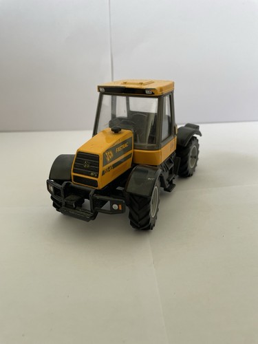 Britains jcb fastrac - 1:32,
