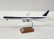 Blue Box 1:200 Boeing