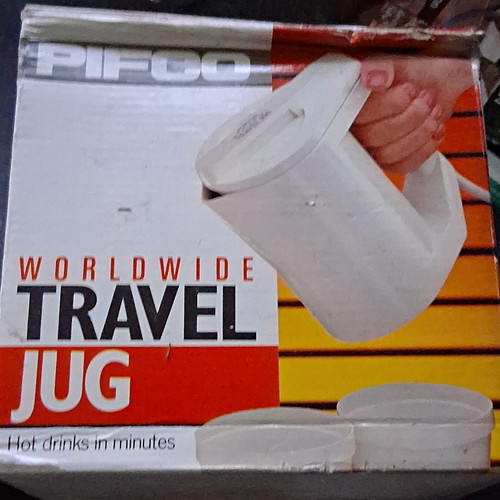 Pifco worldwide travel jug - pifco,