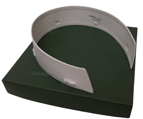 Stiff white detachable patrol - white,