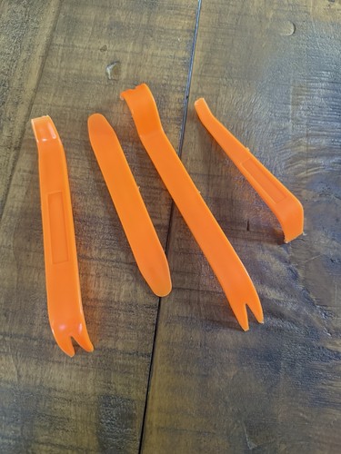 Vehicle car trim - vehicle, removal