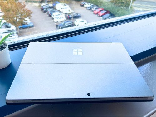 Surface pro 8gb - 7, 256gb
