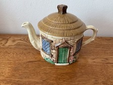 SYLVAC POTTERY CROFT COTTAGE RANGE TEAPOT, MODEL 4834.