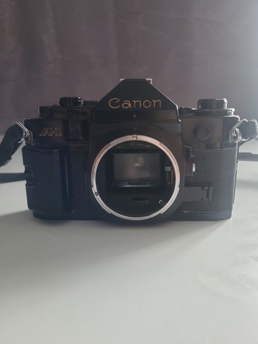 Canon 35mm film camera - canon,