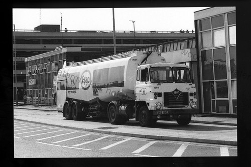 Cv078 esso oil tanker - -,