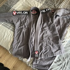 Jiu Jitsu Gi Men's Grey Valor Bravura Brazilian GI jacket and pants size A1