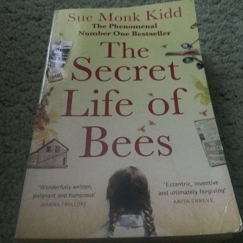 The secret life bees by - life,