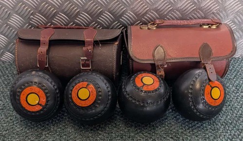 Vintage lawn bowls set - vintage,